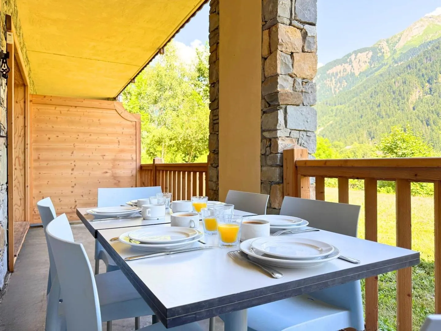 Casa de Férias Mouflon, Terrasse Confort Piscine, Spa La Plagne